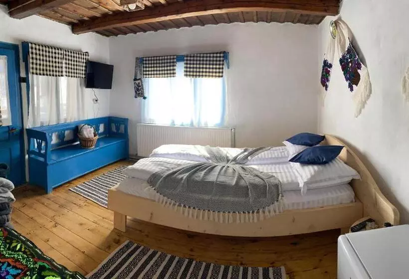 Majatalo Căsuța Tivadar