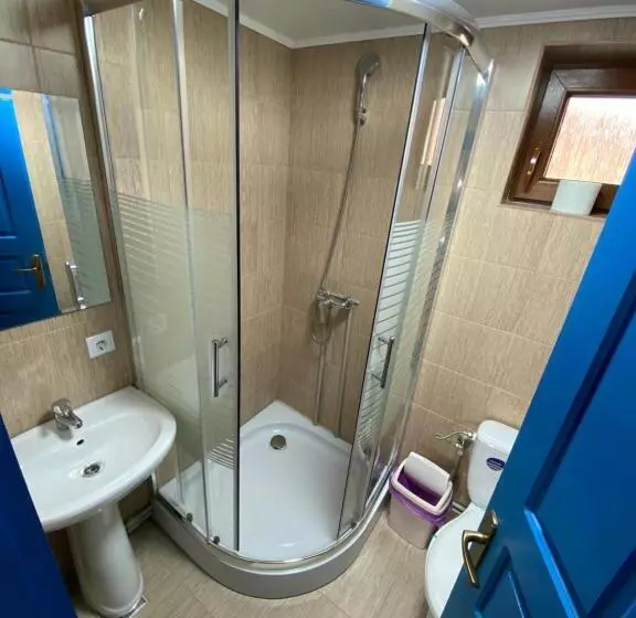 Majatalo Căsuța Tivadar