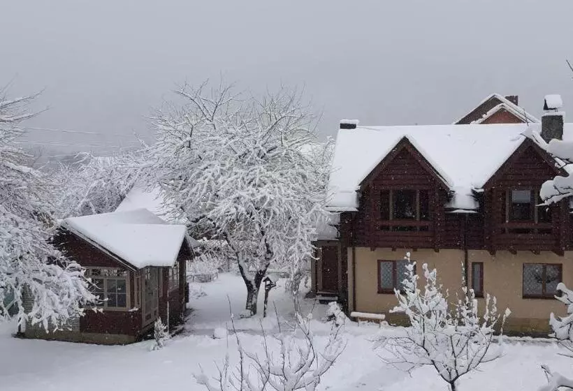 Retkeilymaja у тарнавских