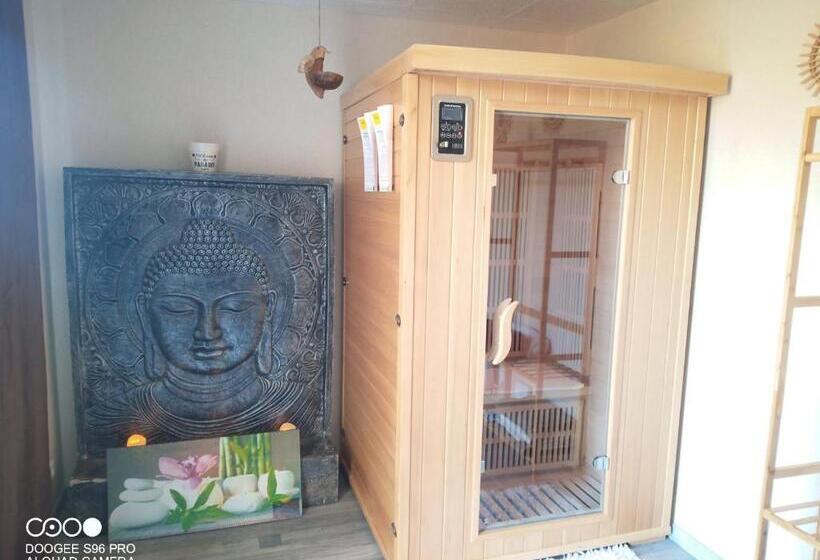 민박 Le Clos Du Chêne