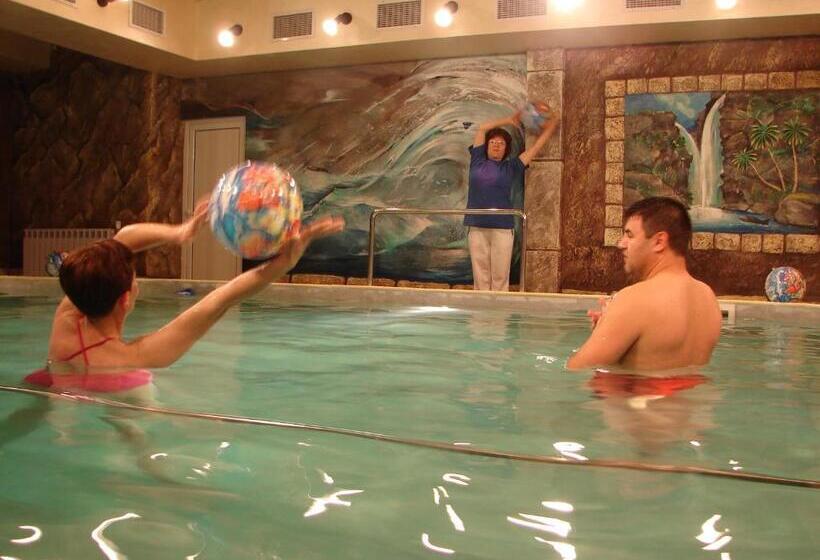 فندق спа хотел калифорния