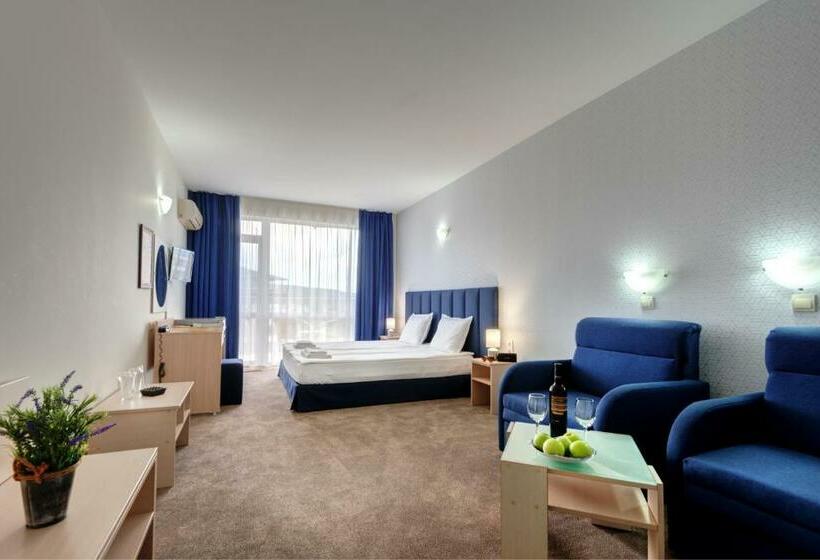 هتل хотел свети николай приморско