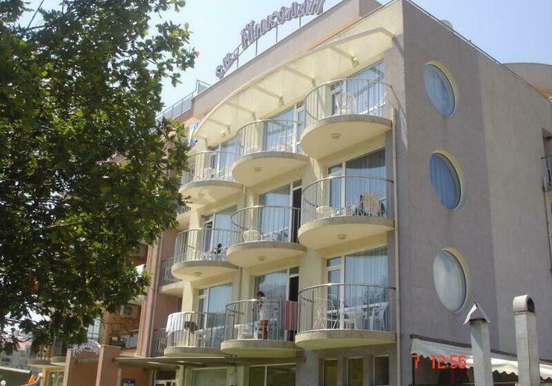 هتل хотел свети николай приморско