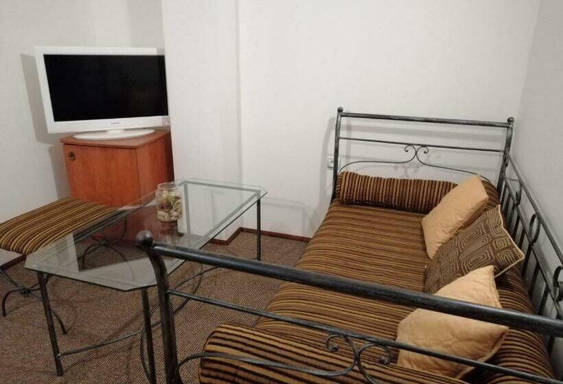 호텔 хотел ресторант тиролиа