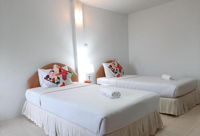 Hotel สตาร์ รีสอร์ท