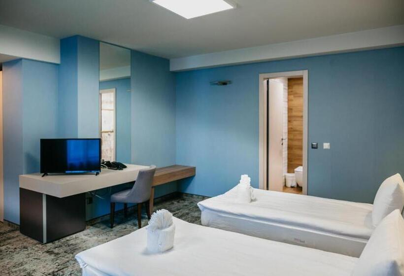 בית מלון כפרי Leva Vratsa