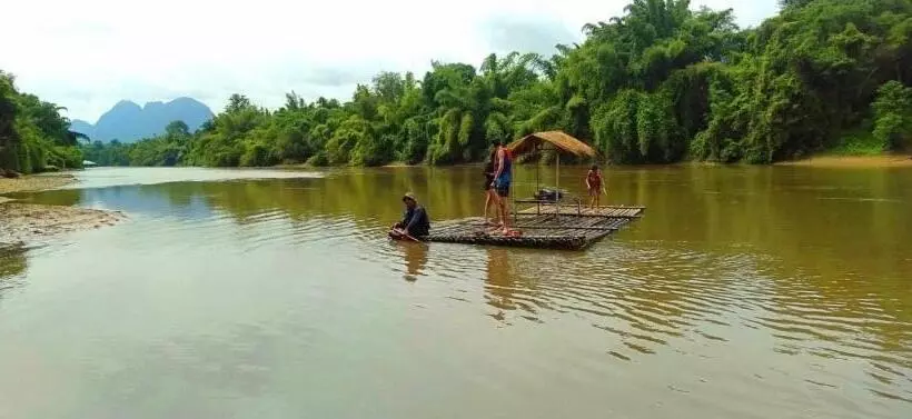 Hotelli Rimwang The River Life