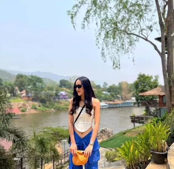 Hotelli Rimwang The River Life