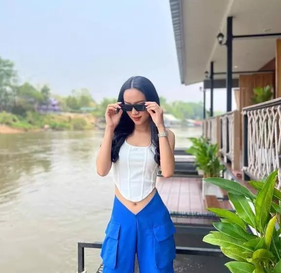 Hotelli Rimwang The River Life