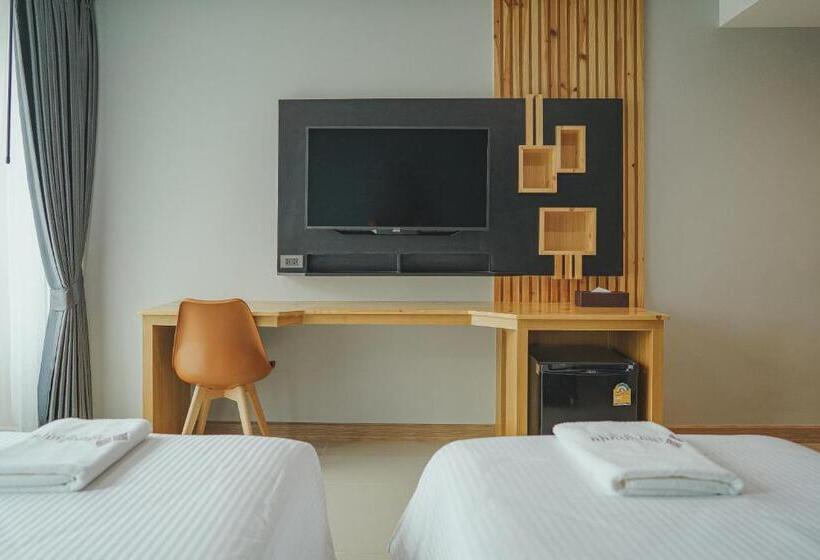 هتل The Cotton Tree Hometel