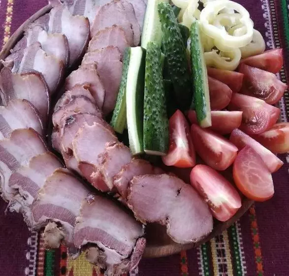 Majatalo садиба там де гори