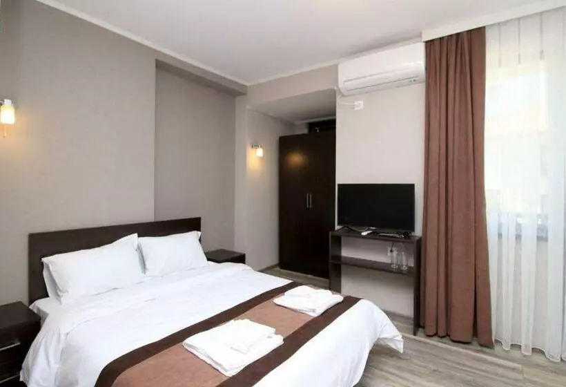 Majatalo къща за гости тони