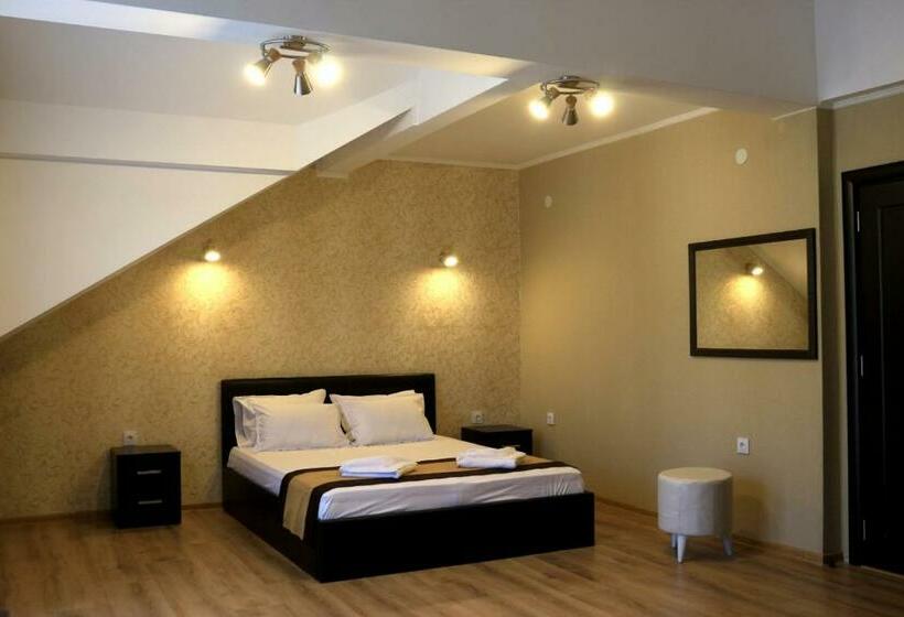 פנסיון къща за гости тони