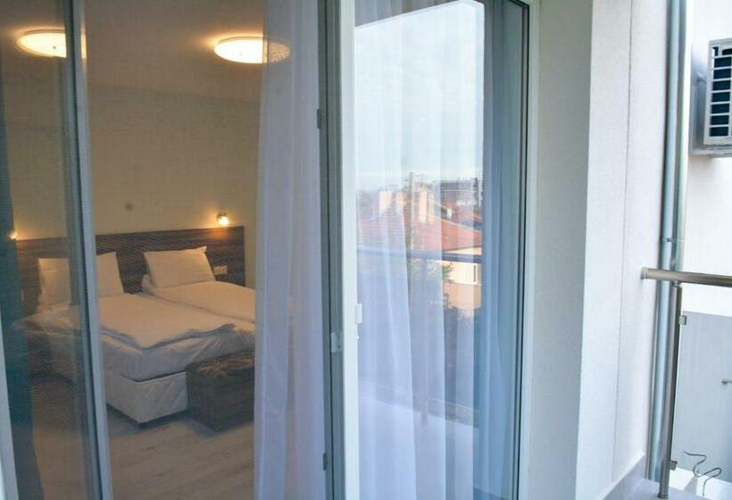 Pensione раде 3 враца