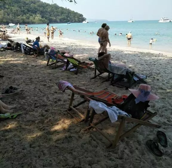 Lomakeskus Baan Chang Residence