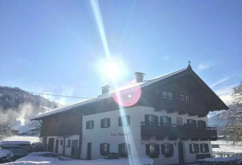 Aamiaismajoitus (B&B) Pension Klausnerhof
