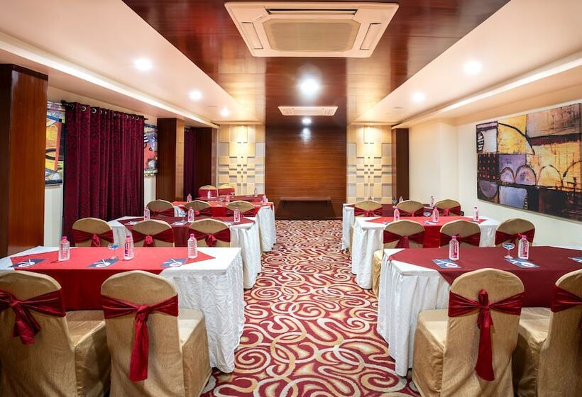 Spree Hotel Jaipur