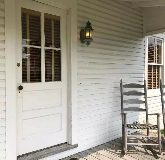 Aamiaismajoitus (B&B) The 1708 House