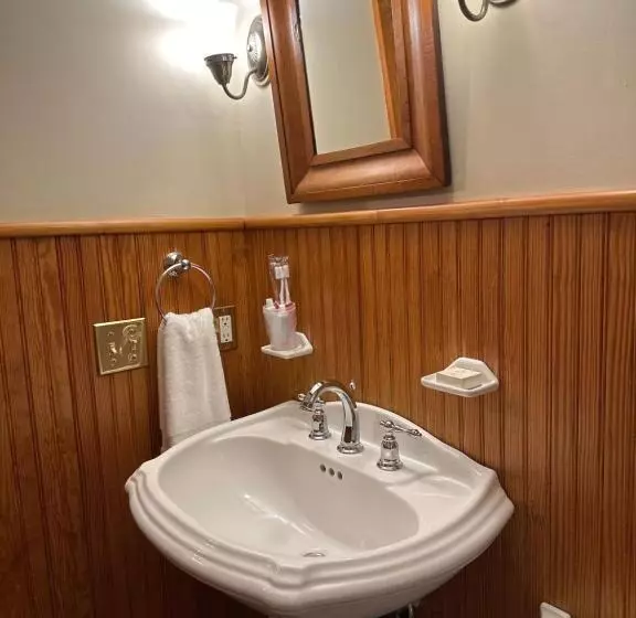 Aamiaismajoitus (B&B) The 1708 House