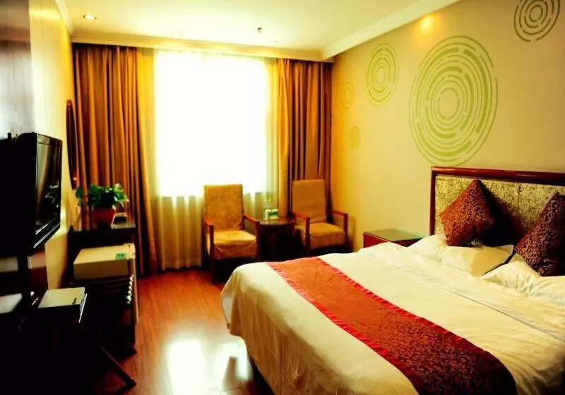 Hotelli Greentree Inn Jining Wenshang Baoxiang Temple Express