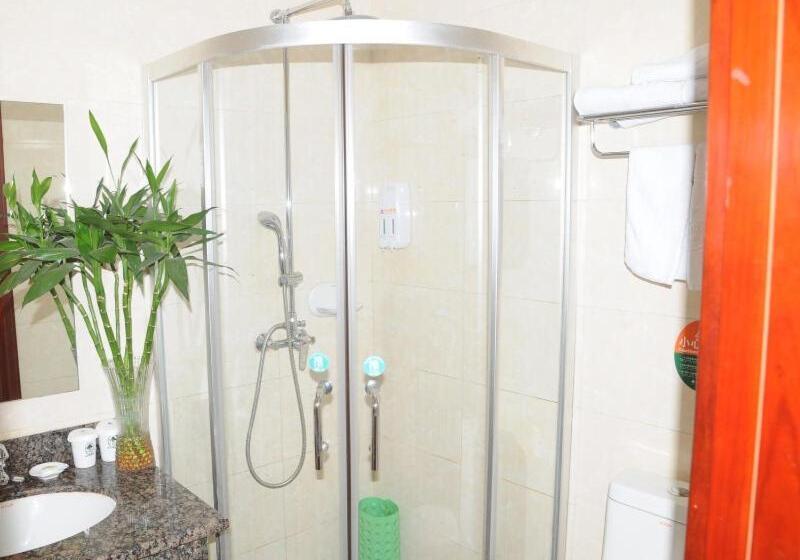 בית מלון כפרי Greentree Inn Jining Wenshang Baoxiang Temple Express