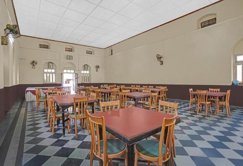Hotel Treebo Cecil Resort, 600 Mtrs From Matheran Railway Station