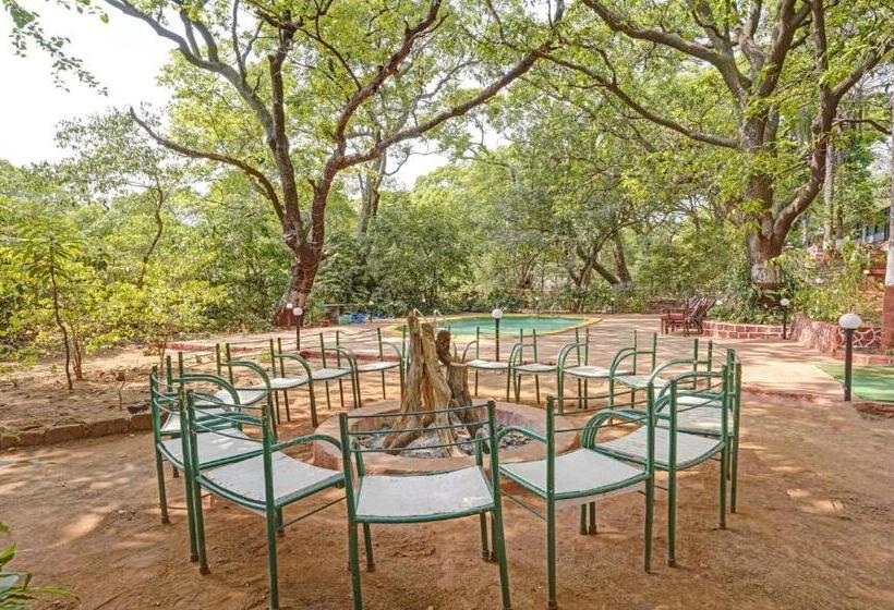 Hotel Treebo Cecil Resort, 600 Mtrs From Matheran Railway Station