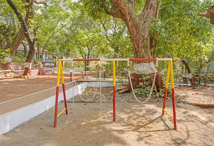 Hotel Treebo Cecil Resort, 600 Mtrs From Matheran Railway Station