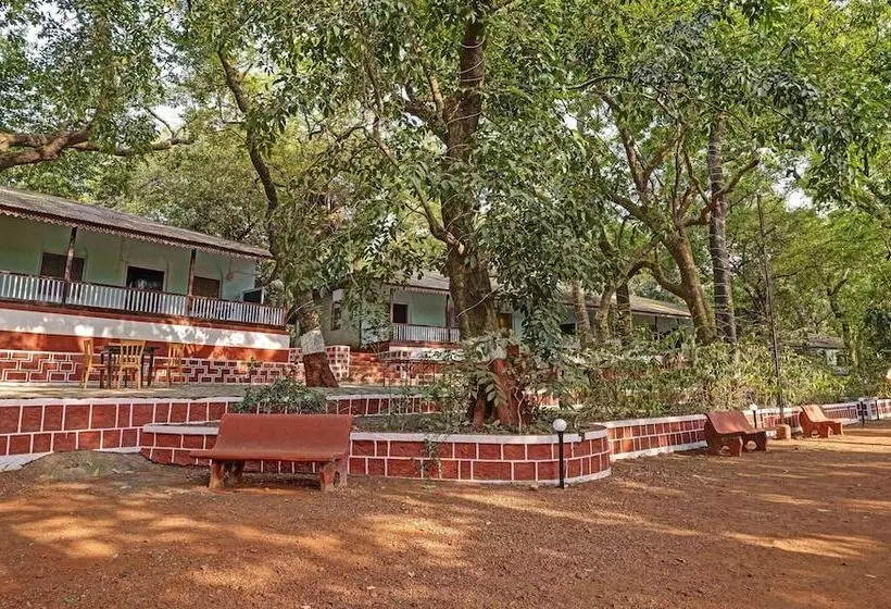 ホテル Treebo Cecil Resort, 600 Mtrs From Matheran Railway Station