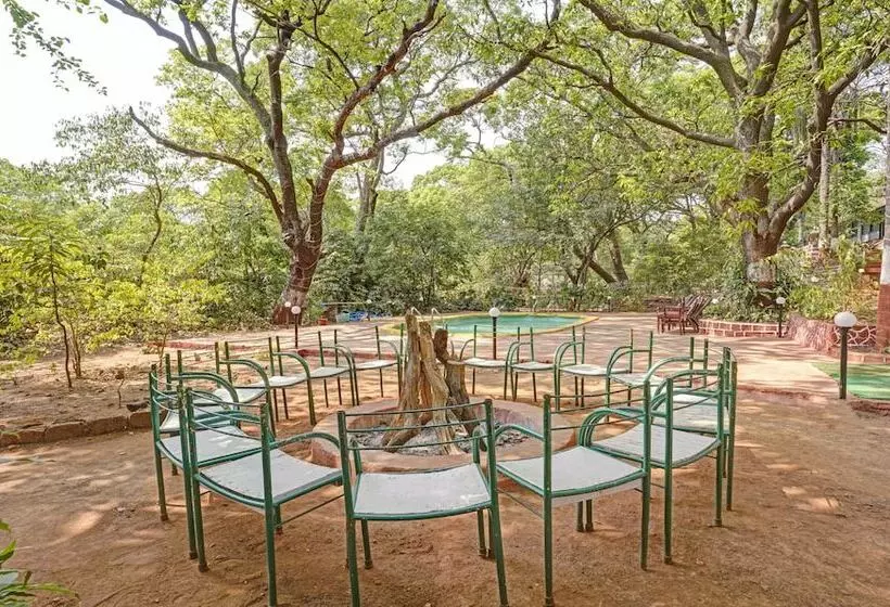 ホテル Treebo Cecil Resort, 600 Mtrs From Matheran Railway Station