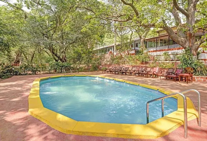 ホテル Treebo Cecil Resort, 600 Mtrs From Matheran Railway Station