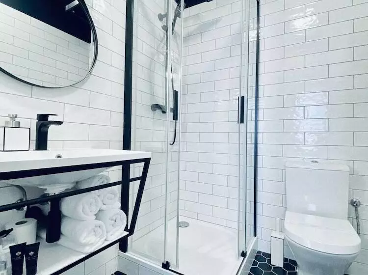 Pension Mono   Adults Only