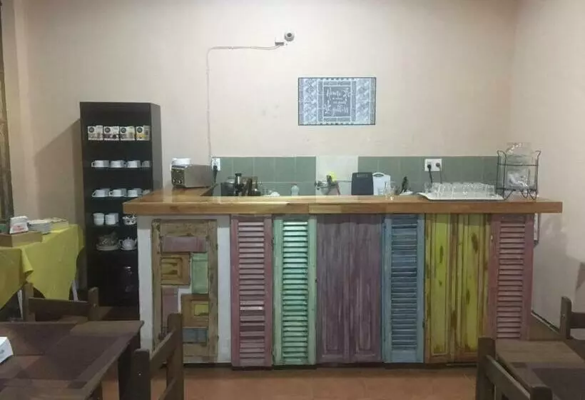 ユースホステル Posada De La Ciudadela