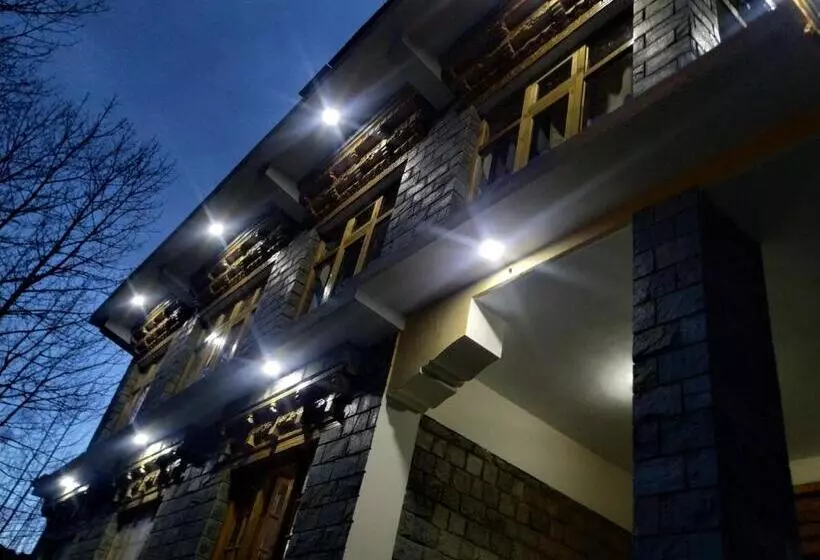 Aamiaismajoitus (B&B) Hidden Leaf Homestay