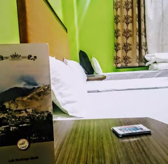 Aamiaismajoitus (B&B) Hidden Leaf Homestay
