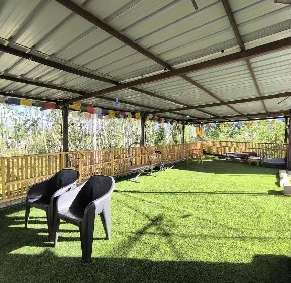 Aamiaismajoitus (B&B) Hidden Leaf Homestay