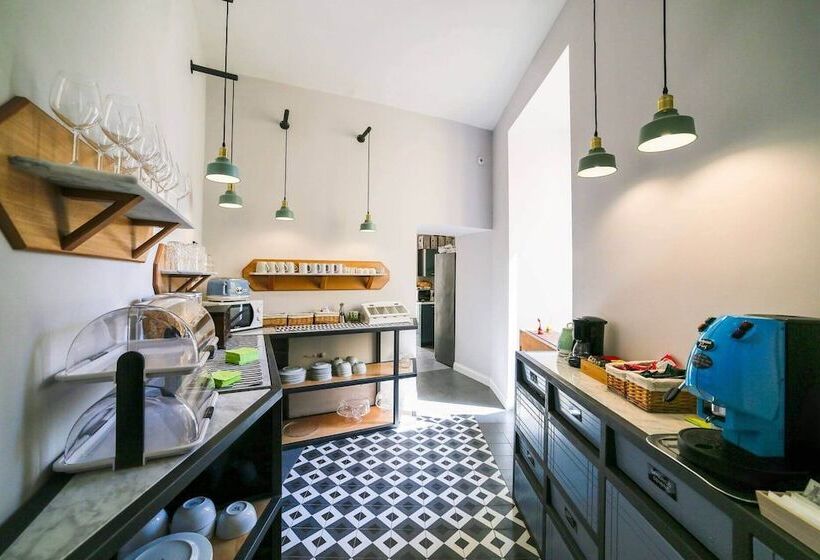 تختخواب و صبحانه The Duomo House By House In Naples