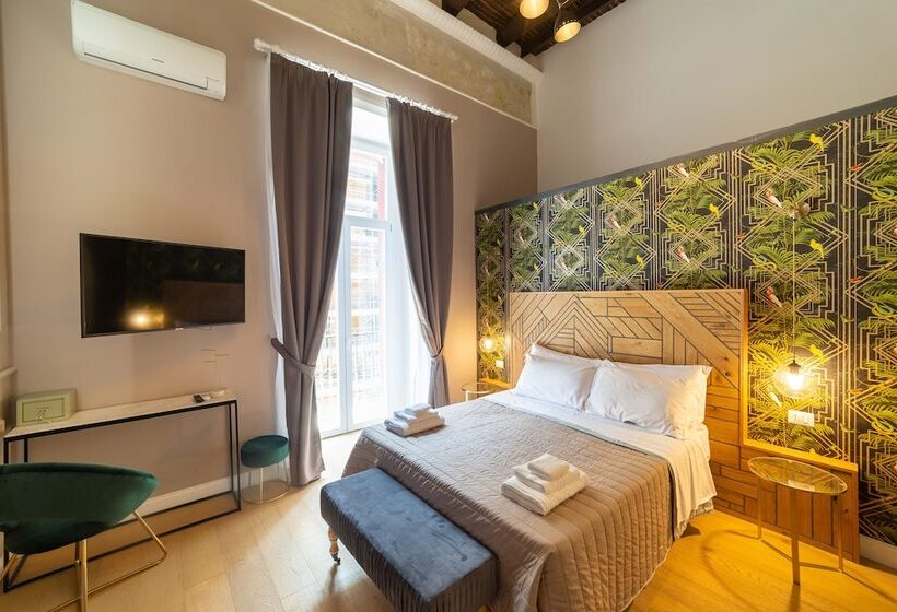 تختخواب و صبحانه The Duomo House By House In Naples