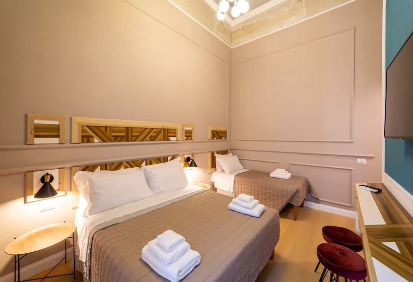 تختخواب و صبحانه The Duomo House By House In Naples