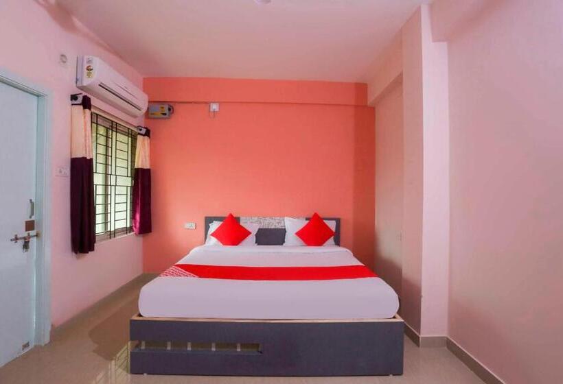 Hotelli O Avigna Residency