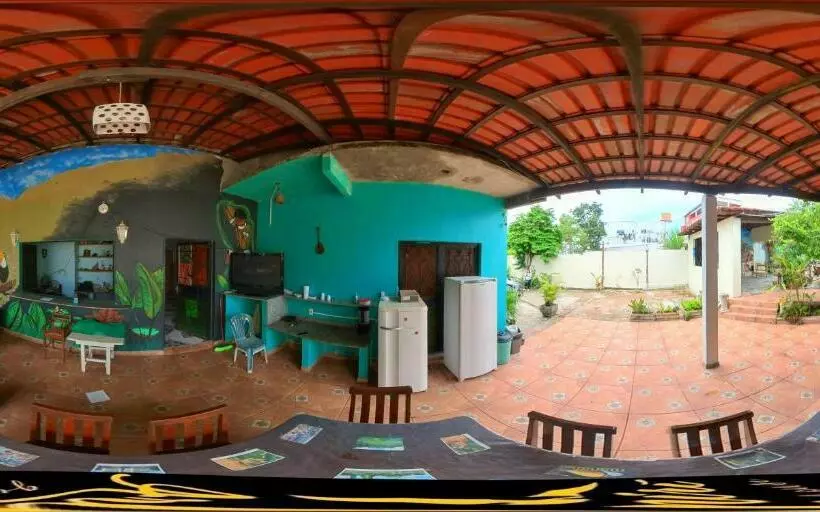 پانسیون Arapiri Guest House