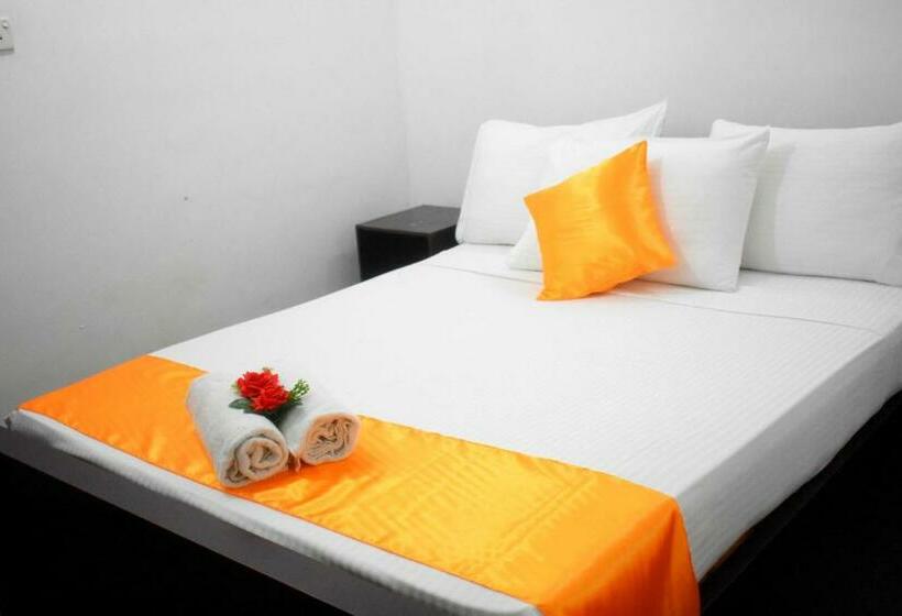 פנסיון Molino Tourist Rest Anuradhapura