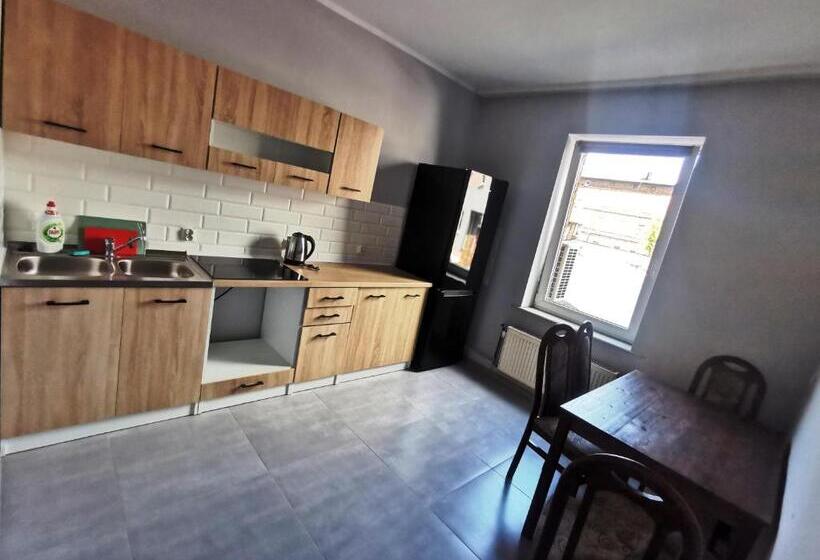 Отель Apogeum Aparts