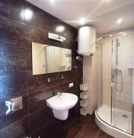 Отель Apogeum Aparts