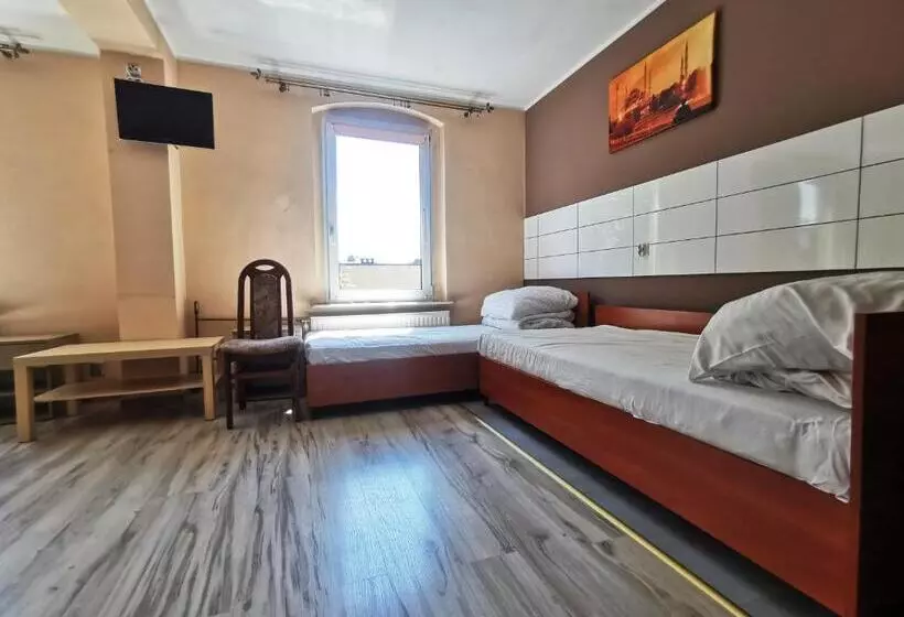 Отель Apogeum Aparts