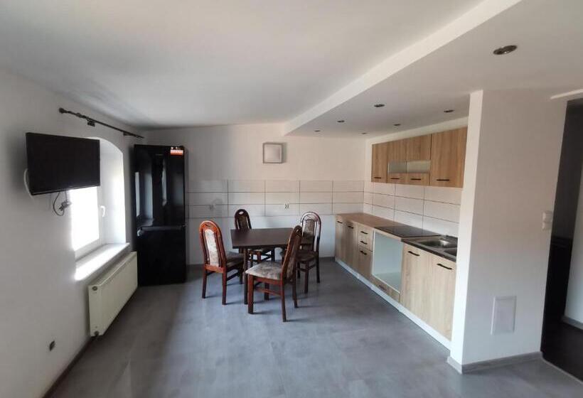 Отель Apogeum Aparts