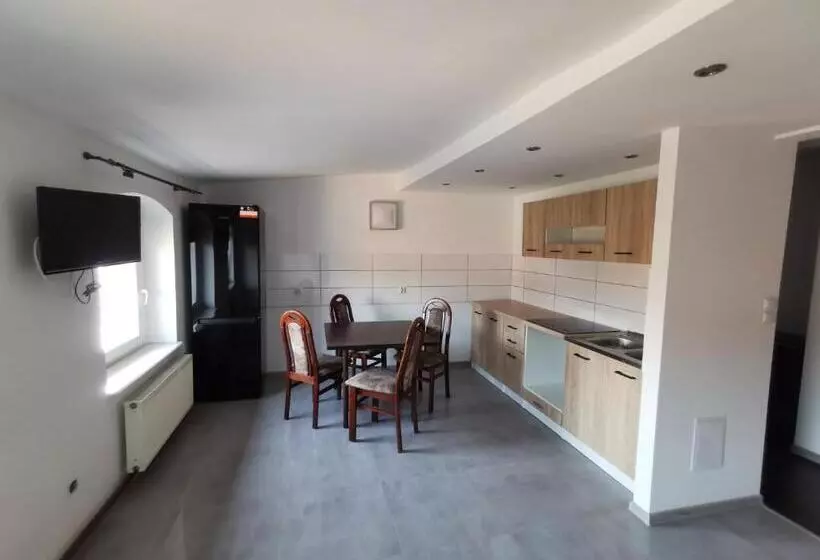 Отель Apogeum Aparts