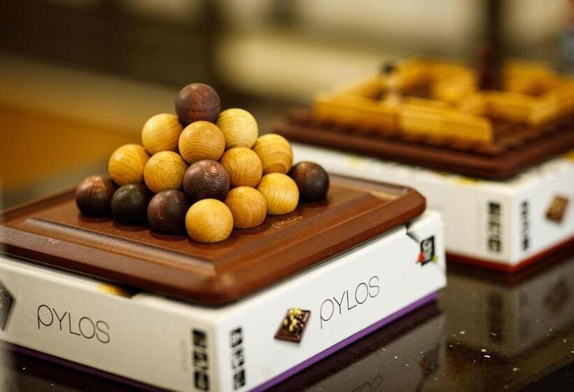 فندق ατηινα