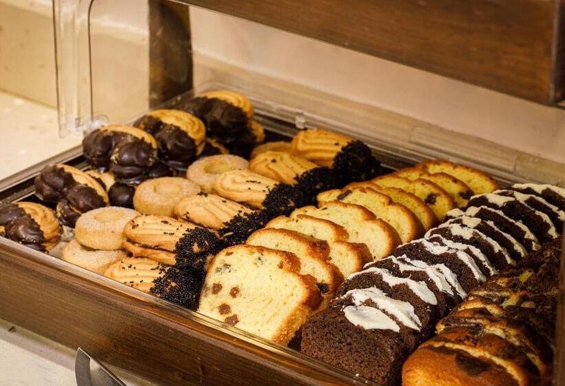 فندق ατηινα