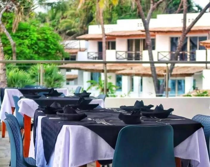 Hotel Barracuda Inn Resort